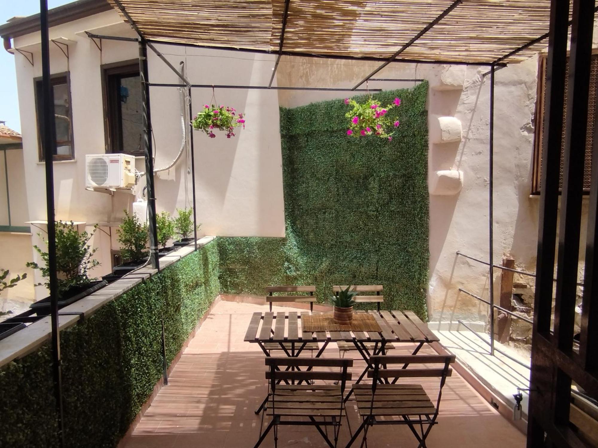 Montesanto Apartment